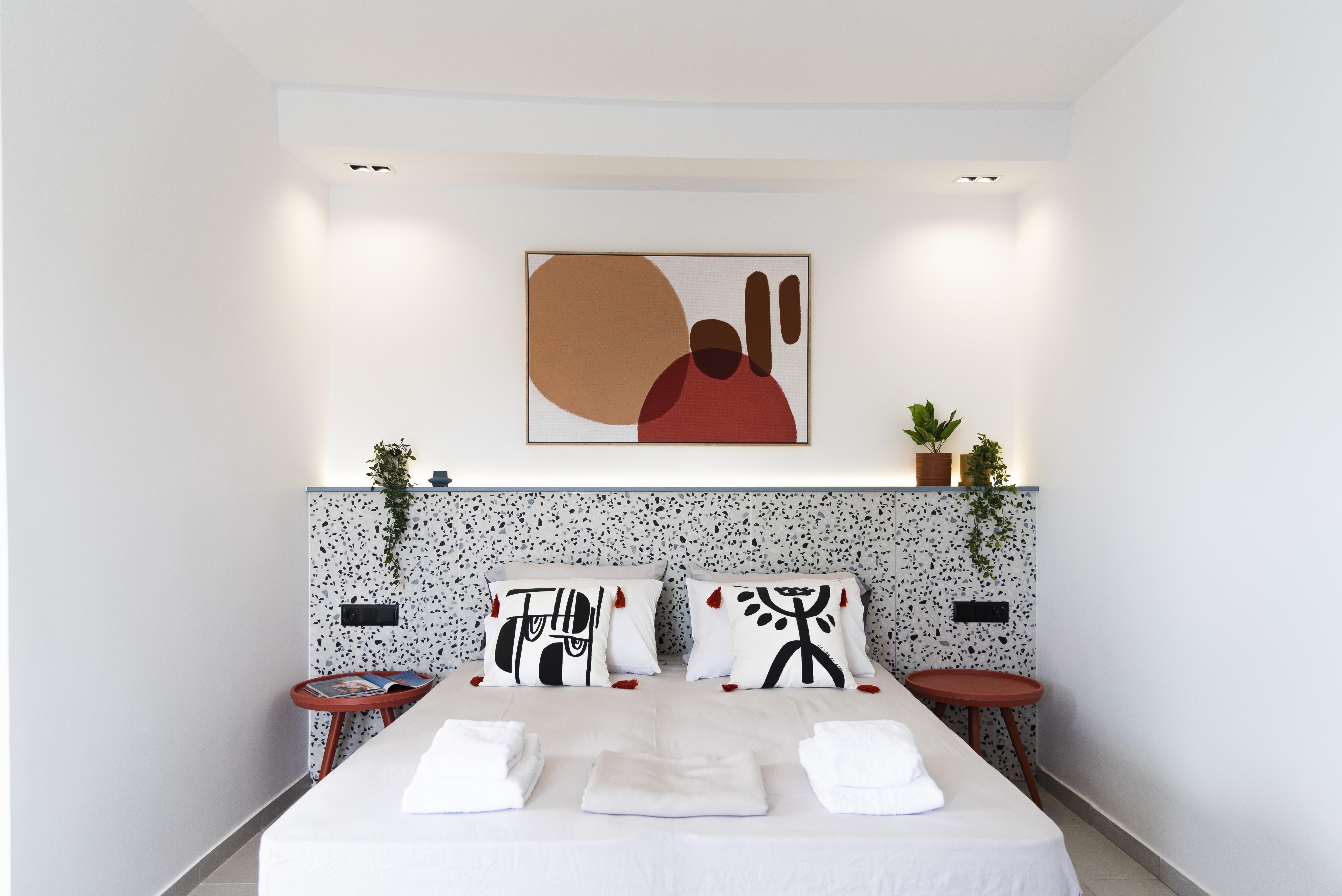 Seaside Suites: Your Dream Family Beachfront Escape in Kavos, Corfu 3 63dc22517b48f6a01296ccc0 DSC 5893