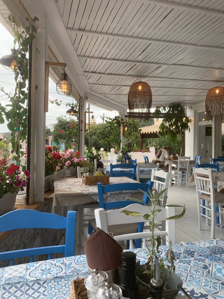 Thalassino Tavern Sidari: Your Authentic Taste of Corfu 2 thalassino tavern sidari corfudiscovery1