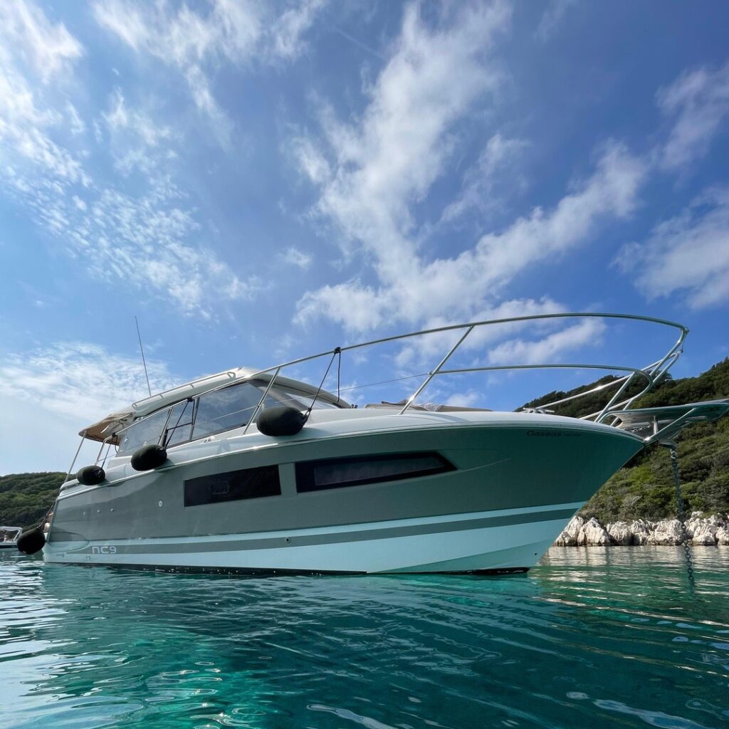 Corfu : Private Motor-Yacht Cruise with Corfu Town Views - Exclusive Luxury 1 corfu private motor yacht cruise with corfu town views 6