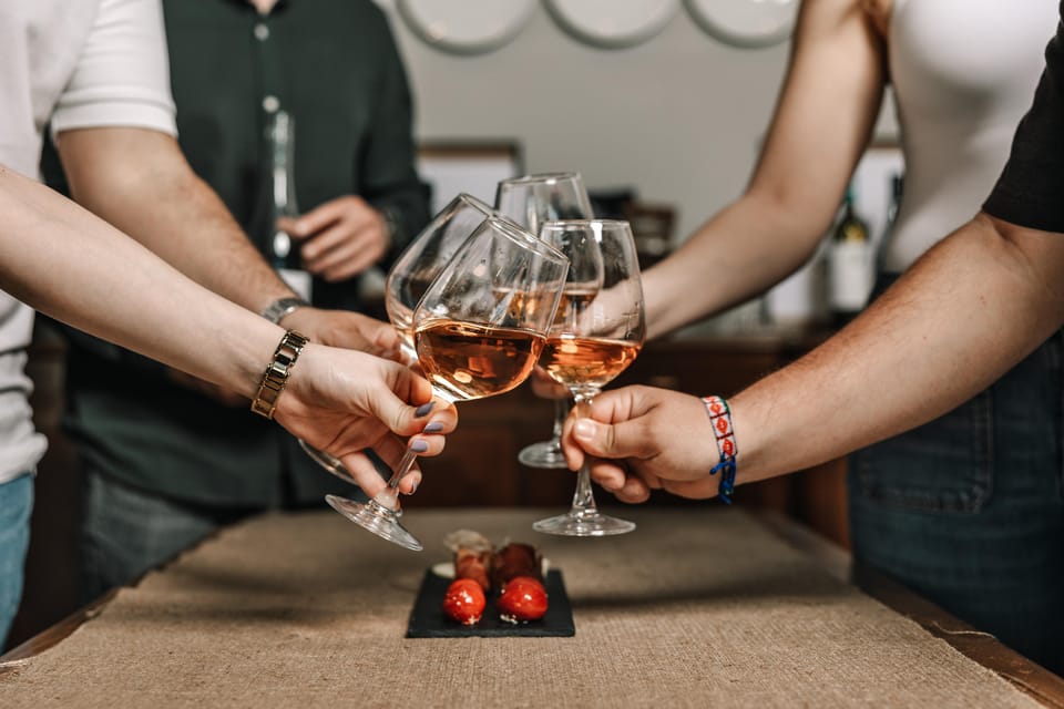 Corfu Wine Tasting: Unveiling 5 Native Grape Varieties - A Journey for the Senses! 1 corfu wine tasting with 5 native grape varieties 9