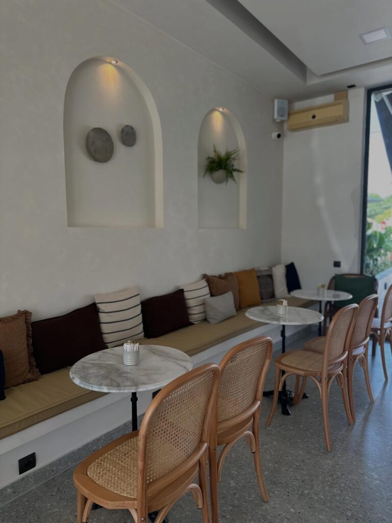 Pinaki Coffee Shop: Your Authentic Corfiot Experience in Sidari 2 pinaki cafe 3655719235838519731 75063984983 2025 06 15