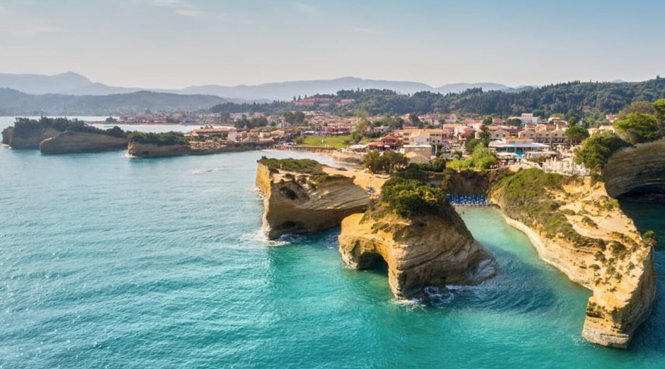 Corfu Parasailing for Two: Soar Above Sidari’s Beauty!
