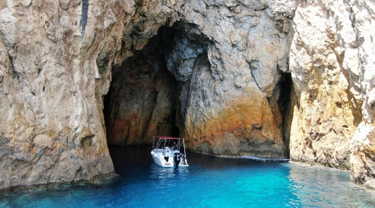 Corfu Paleokastritsa Sunset Boat Trip: An Enchanting Escape for Couples