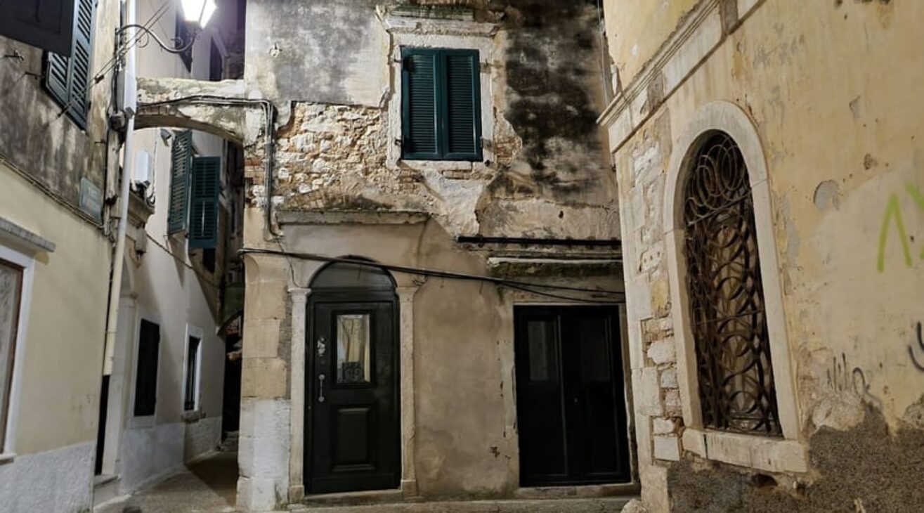 Corfu Town: Dark Myths and Legends Tour – Uncover the Shadows