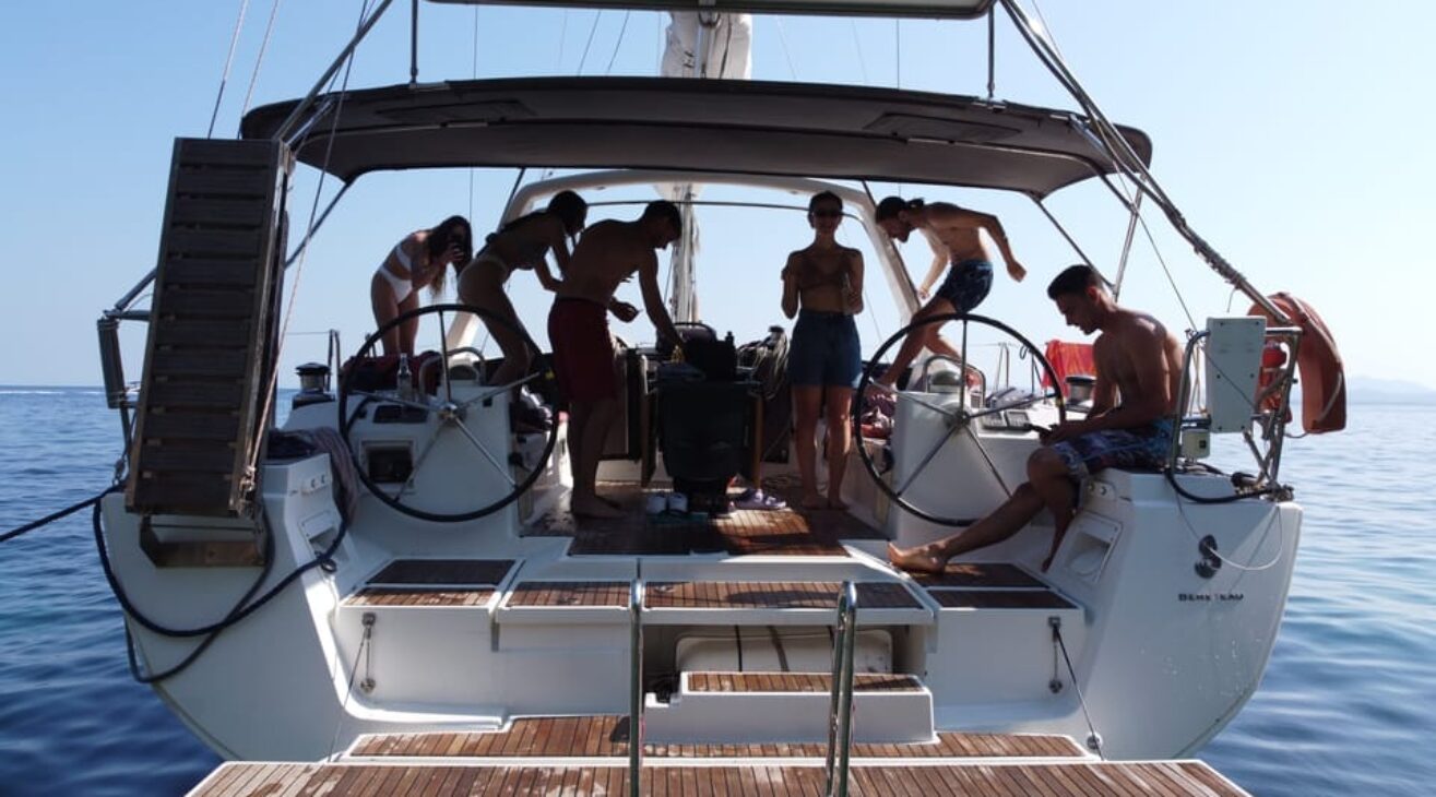 Discover Corfu’s Coastal Charms: A Relaxing Family Sailing Adventure
