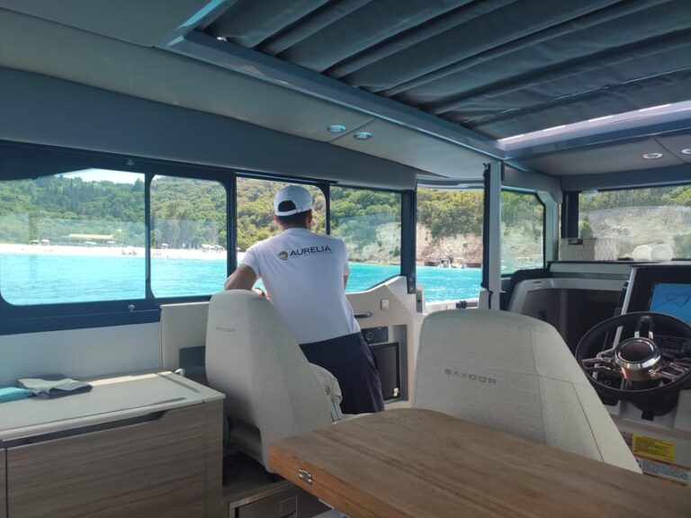 North East Yacht Coast Semi-Private Experience